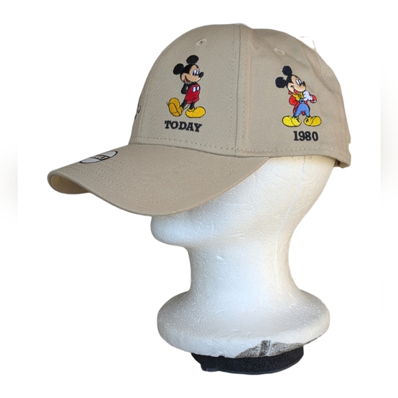 Mickey Mouse Through The Years Disney Baseball Hat / Cap Collectors Edition RARE - Picture 8 of 12